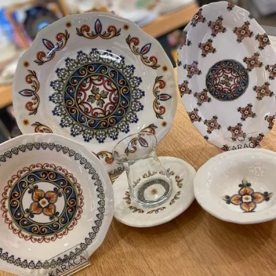 سرویس صبحانه خوری 26 پارچه کاراجا ترکیه مدل Chart