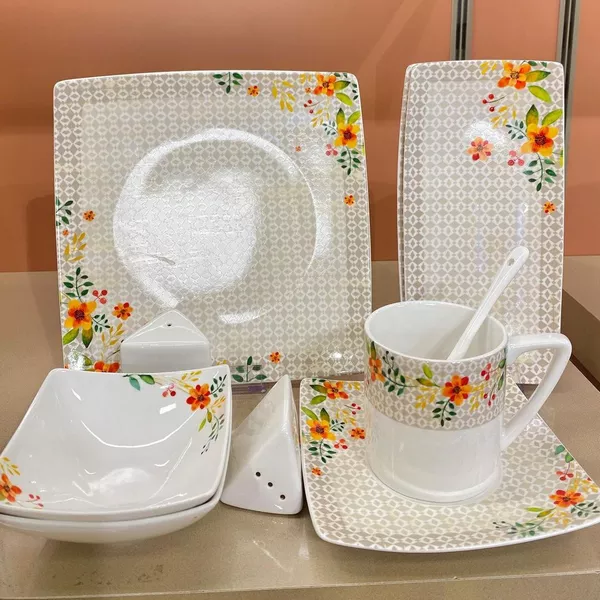 سرویس صبحانه خوری ۳۲ پارچه شفر ترکیه مدل Day سرویس صبحانه خوری ۳۲ پارچه شفر ترکیه مدل Day